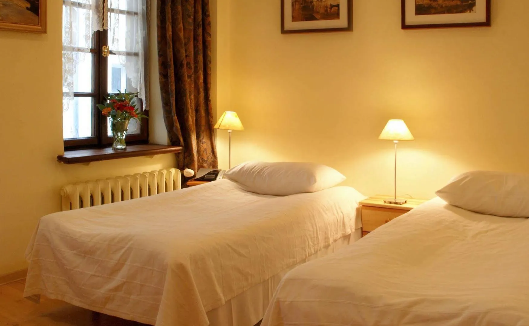 Dom Casimi Bed and Breakfast Cracovia 3*,