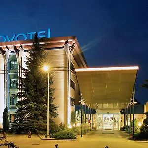 https://novotel-centrum.gdanskhotel.org