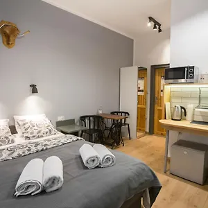 Goscinne Sw. Anny Apart-hotel